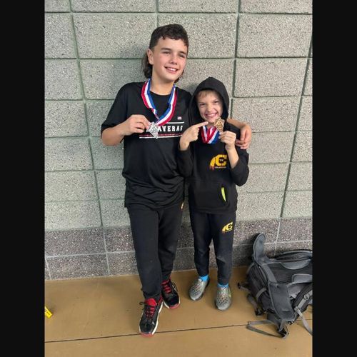 CYW wrestlers with medals